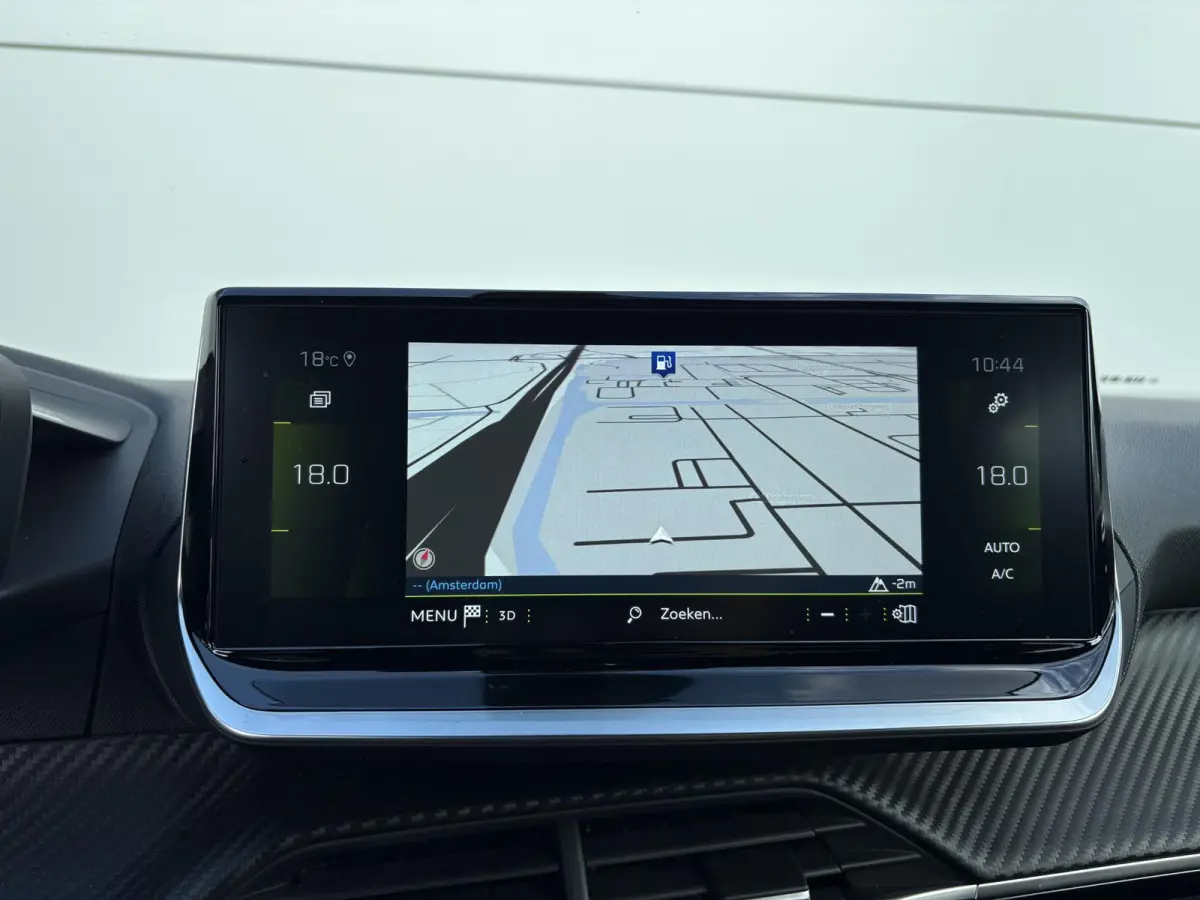 1.2 PureTech Allure Pack | Camera | Navigatie | 1e eigenaar | Apple Carplay/Android Auto