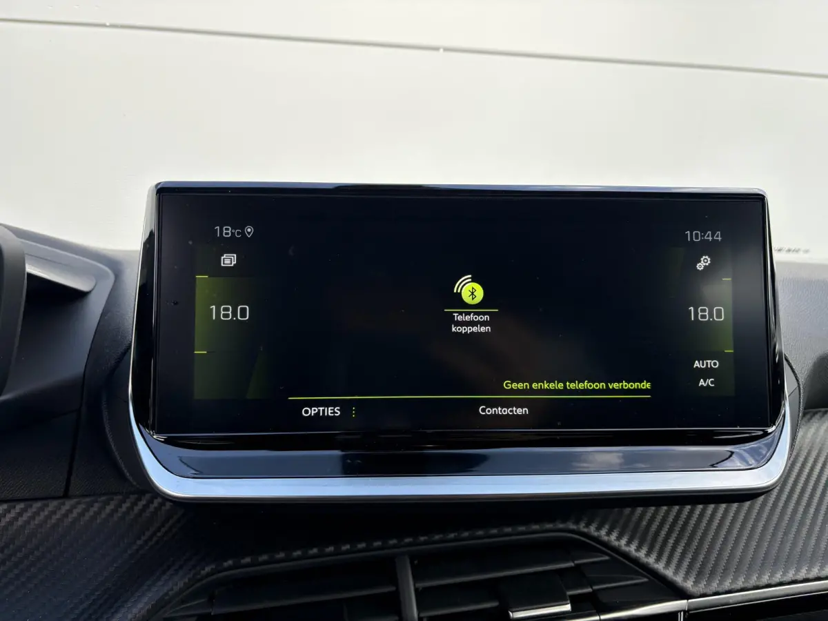 1.2 PureTech Allure Pack | Camera | Navigatie | 1e eigenaar | Apple Carplay/Android Auto