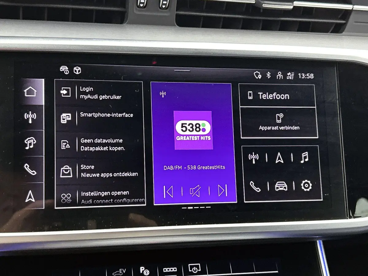 55 TFSI e quattro Pro Line S Competition 367 PK | S-line | Panoramadak | 360 Camera | Adaptive cruise control | Stoelverwarming | Navigatie | Apple Carplay | Android Auto | Lichtmetalen velg