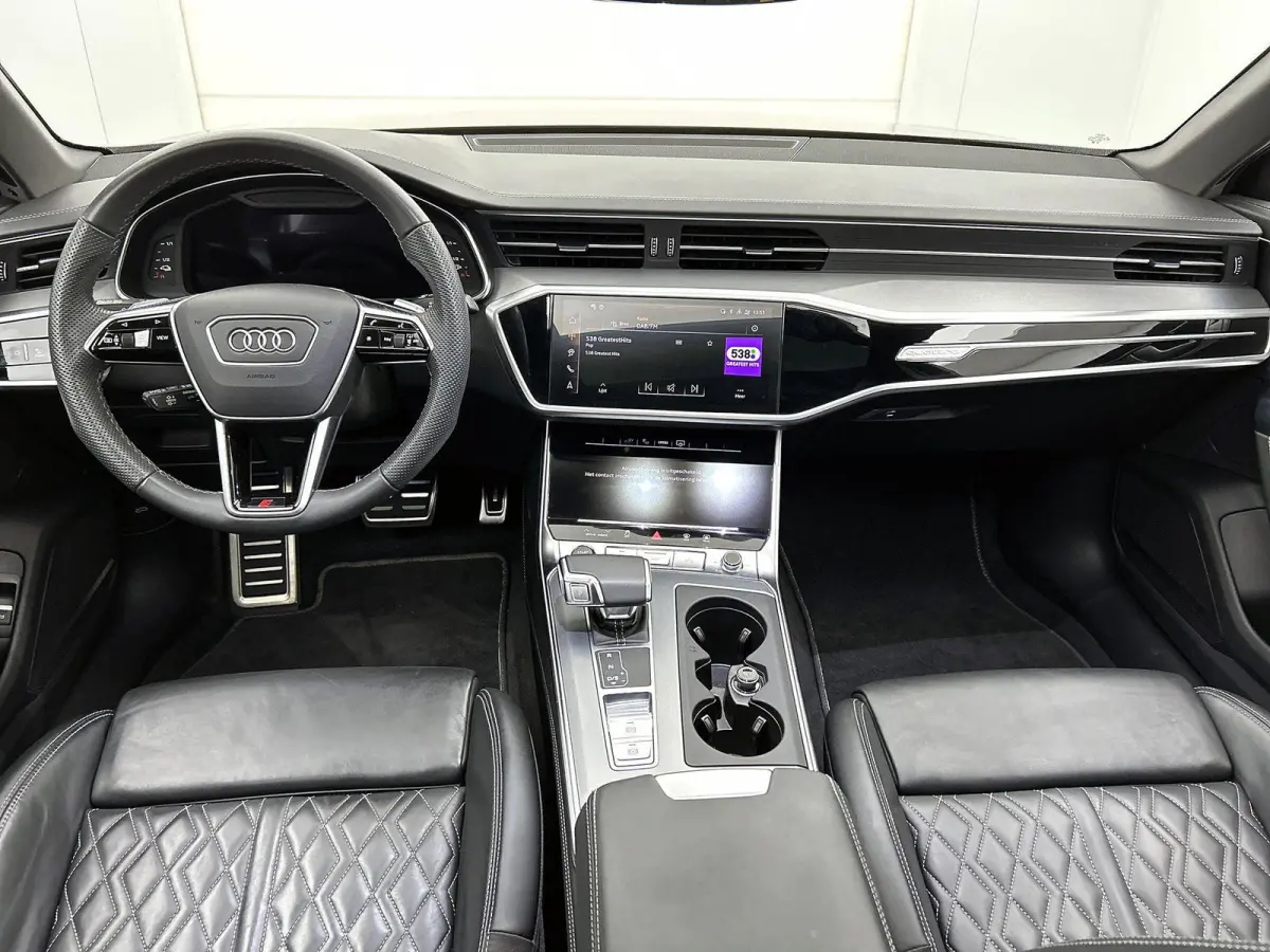 55 TFSI e quattro Pro Line S Competition 367 PK | S-line | Panoramadak | 360 Camera | Adaptive cruise control | Stoelverwarming | Navigatie | Apple Carplay | Android Auto | Lichtmetalen velg