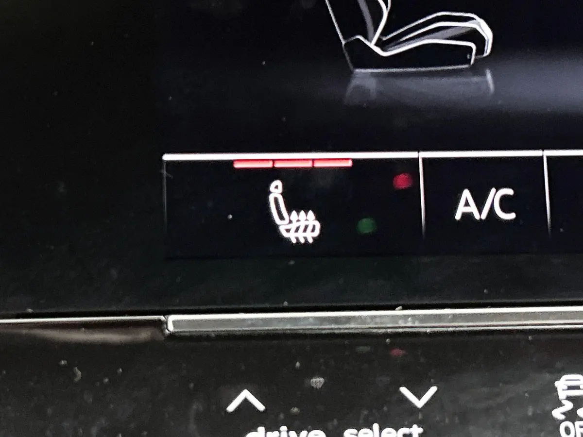 55 TFSI e quattro Pro Line S Competition 367 PK | S-line | Panoramadak | 360 Camera | Adaptive cruise control | Stoelverwarming | Navigatie | Apple Carplay | Android Auto | Lichtmetalen velg