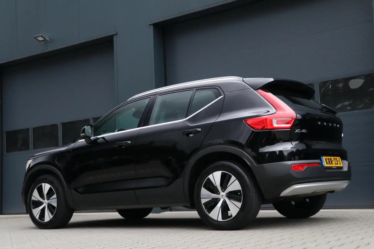 1.5 T4 AppleCarplay Camera Pdc Lmv LaneAssist 1800kg trekgewicht 95000KM Bj2021