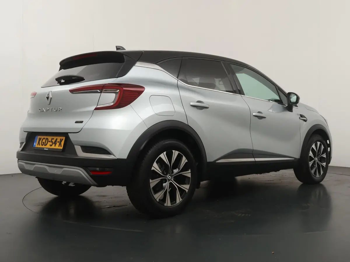 E-Tech full hybrid 145 techno | Automaat | Navigatie | Parkeercamera | Apple CarPlay/Android Auto