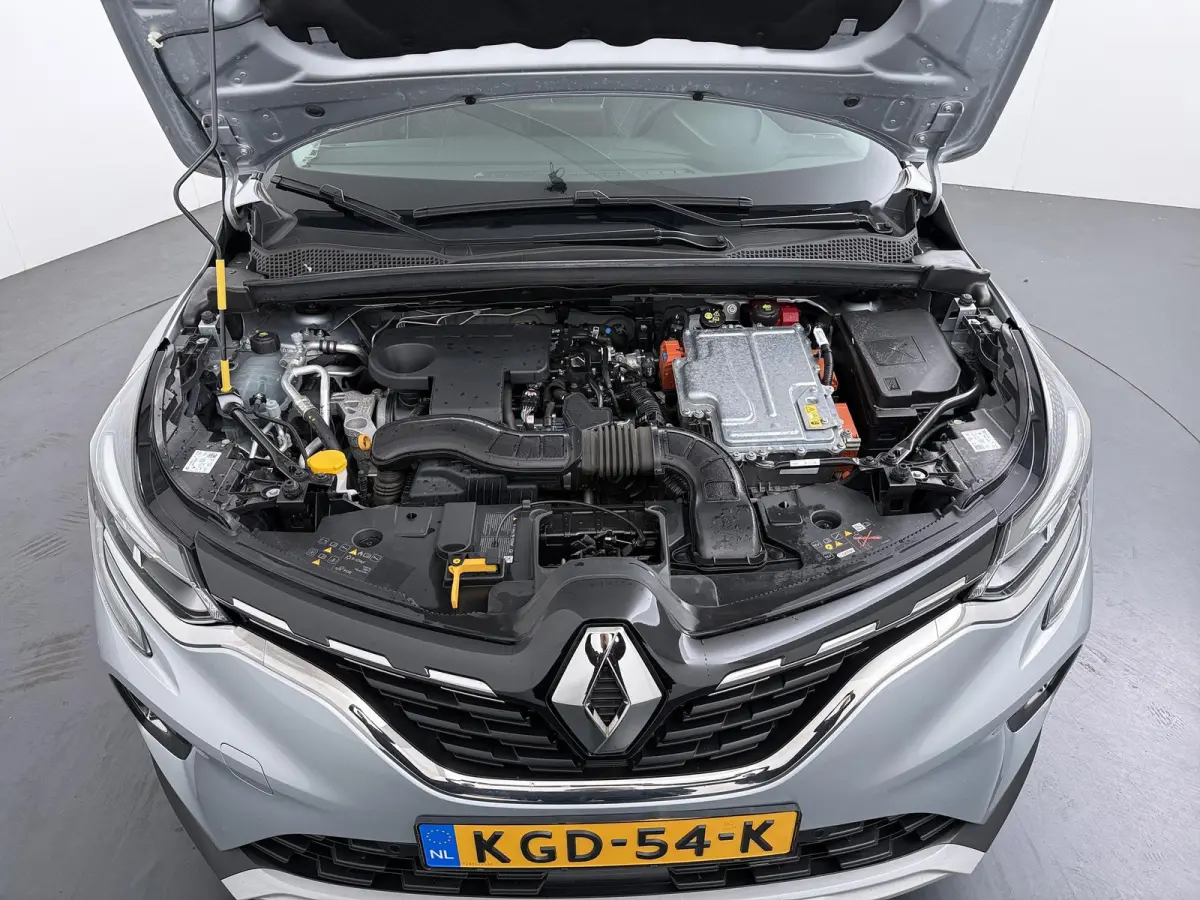 E-Tech full hybrid 145 techno | Automaat | Navigatie | Parkeercamera | Apple CarPlay/Android Auto