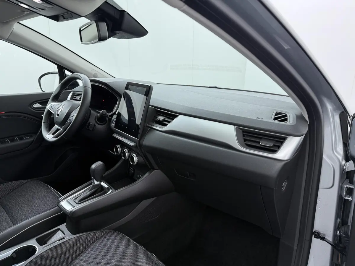 E-Tech full hybrid 145 techno | Automaat | Navigatie | Parkeercamera | Apple CarPlay/Android Auto