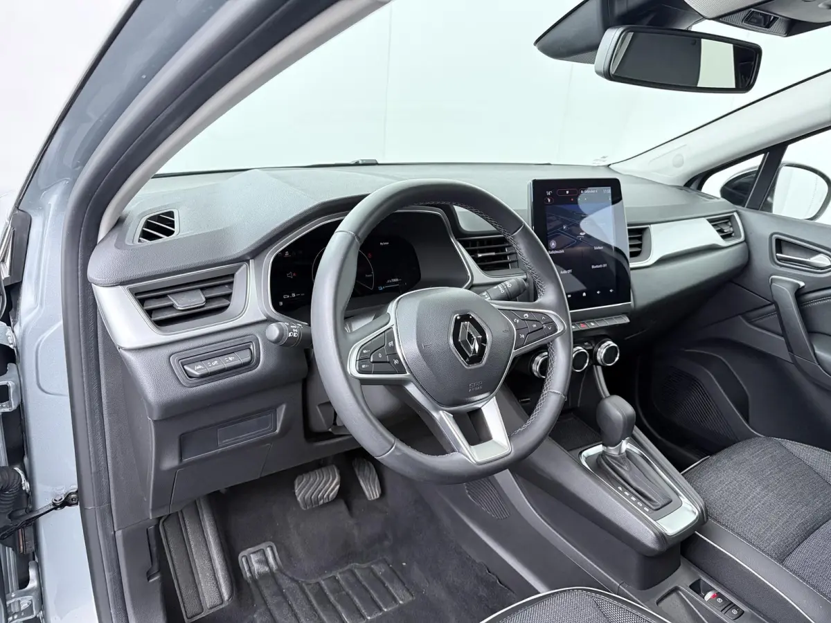 E-Tech full hybrid 145 techno | Automaat | Navigatie | Parkeercamera | Apple CarPlay/Android Auto