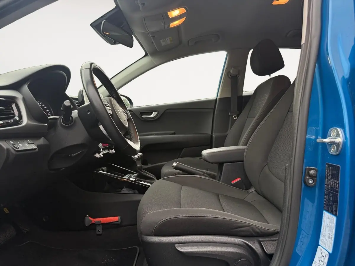1.0 T-GDi MHEV DynamicPlusLine | Automaat | Cruise Control | Climate Control | Camera | Navigatie | LM Velgen | Privacy Glass | Trekhaak |
