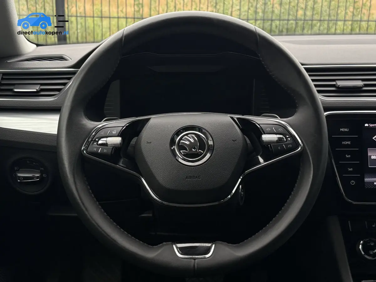 1.4 TSI iV Business Edition | Camera | PDC | Carplay | Stoelverwarming |