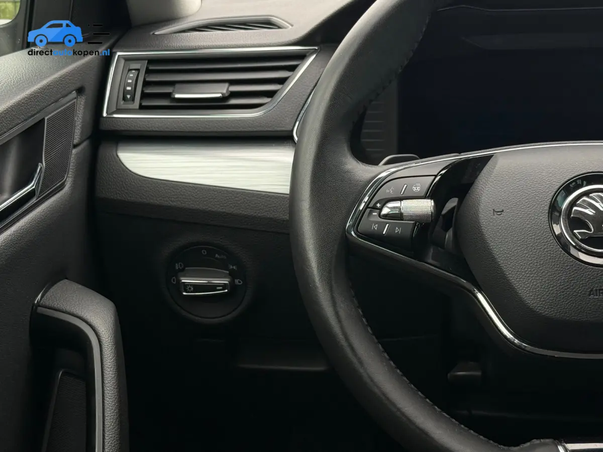 1.4 TSI iV Business Edition | Camera | PDC | Carplay | Stoelverwarming |