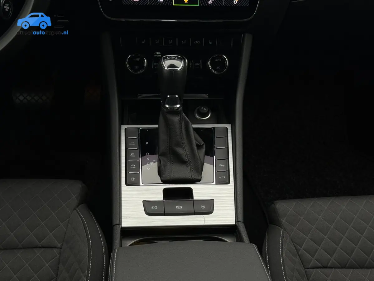 1.4 TSI iV Business Edition | Camera | PDC | Carplay | Stoelverwarming |