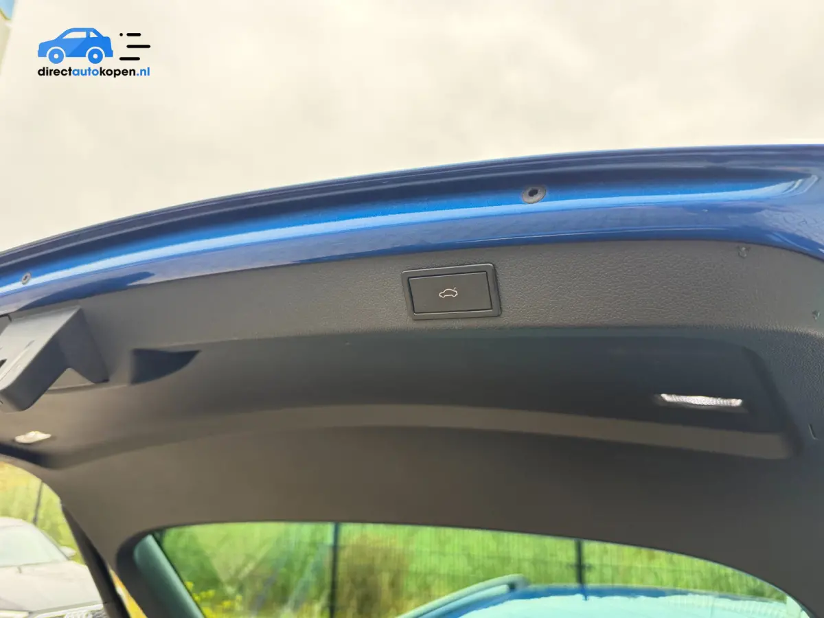1.4 TSI iV Business Edition | Camera | PDC | Carplay | Stoelverwarming |