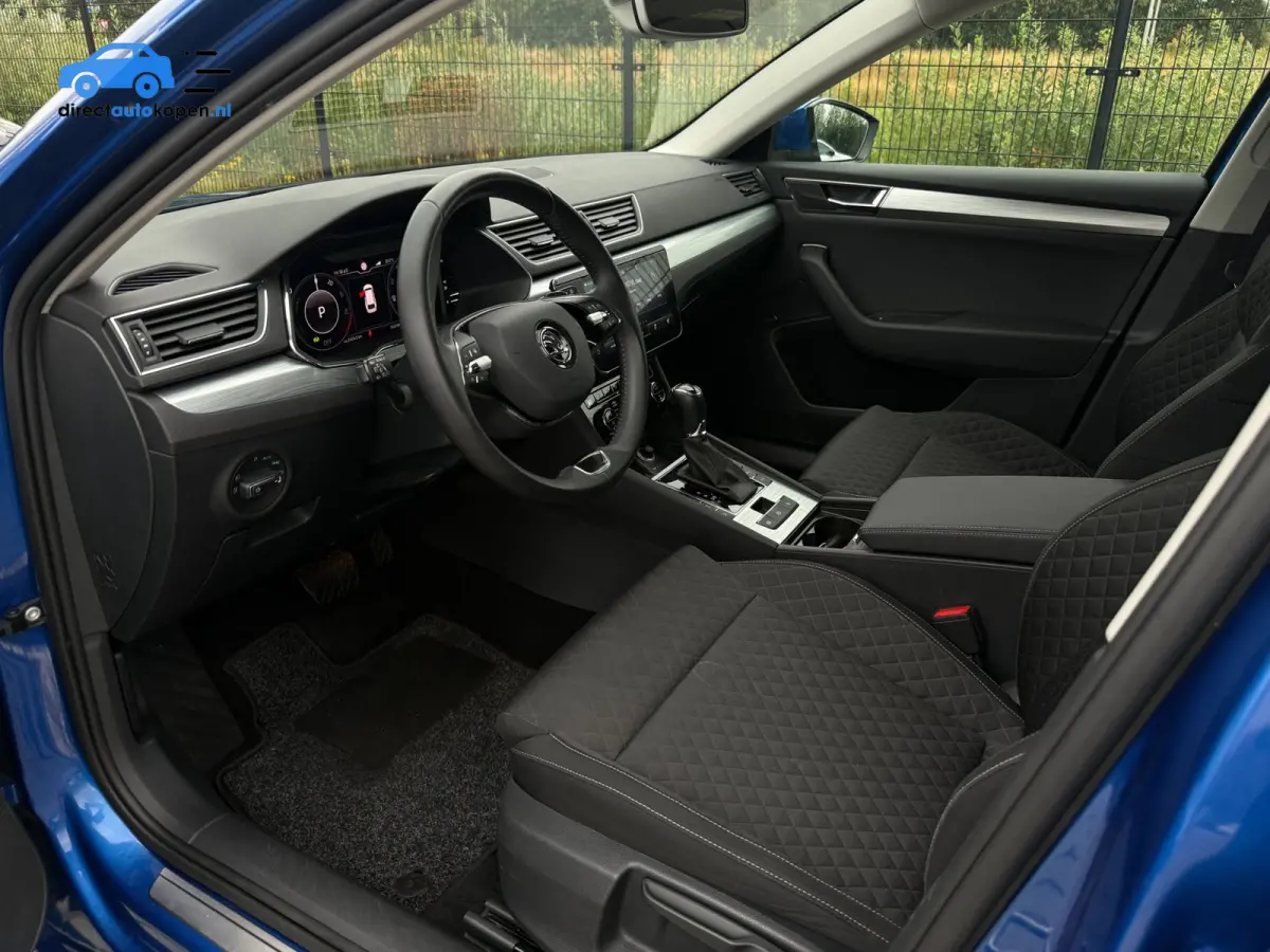 1.4 TSI iV Business Edition | Camera | PDC | Carplay | Stoelverwarming |