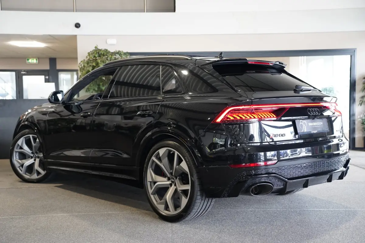 RSQ8 4.0 TFSI RS quattro Pano Ceramic Leder B&O 360Cam Softclose Alcantara Roof Trekhaak