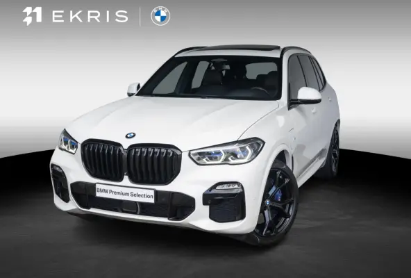 xDrive45e | High Executive | M Sportpakket | Driving Assistant Professional | Comfort Access | Active Steering | Harman Kardon | Panoramadak | Head Up Display | Trekhaak