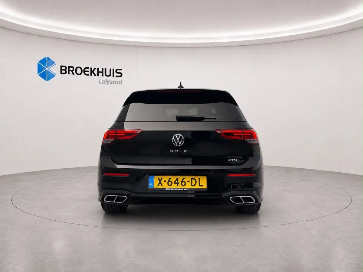 1.5 eTSI 150PK R-LINE BUSINESS AUTOMAAT NAVI / LEDER / CLIMA / FULL-LED / 18" LMV / WINTERPAKKET / ADAPT. CRUISE / CAMERA !!