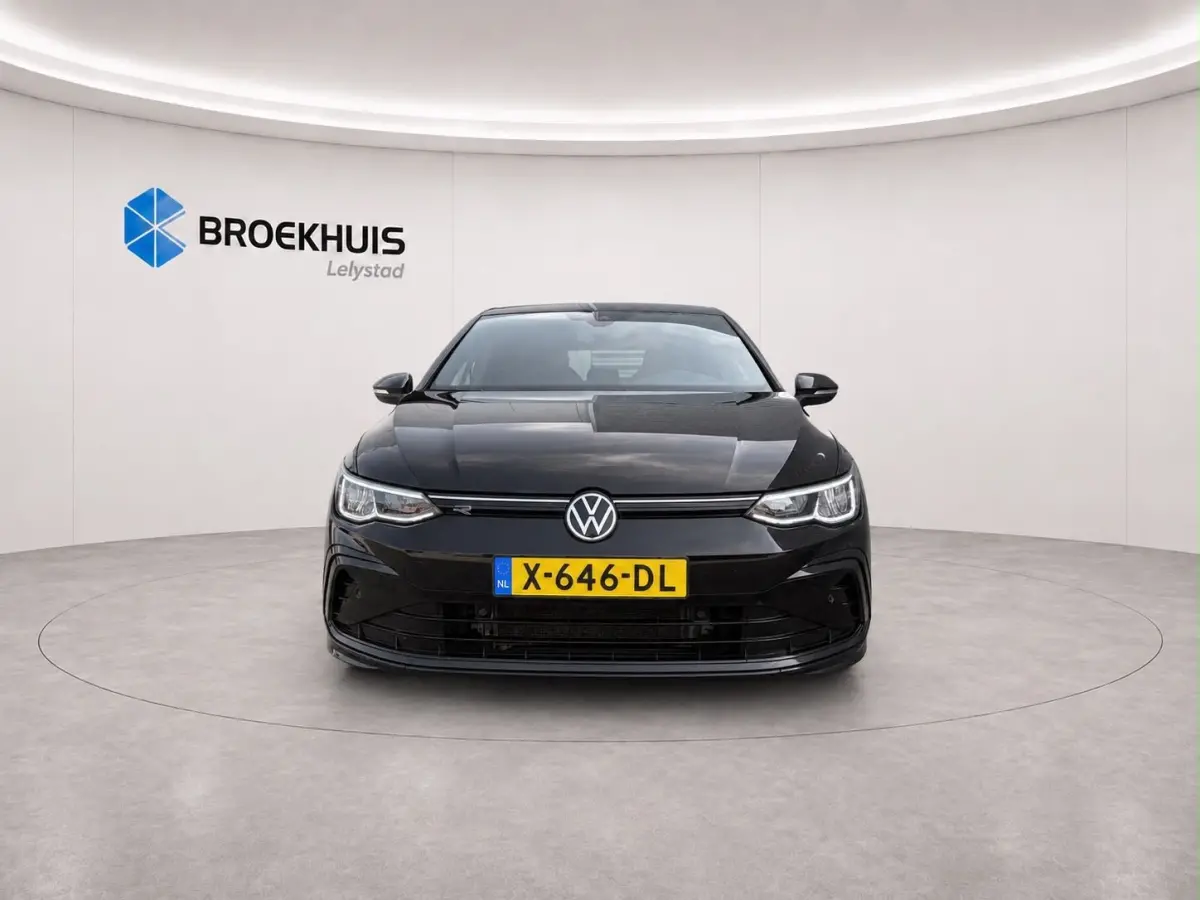 1.5 eTSI 150PK R-LINE BUSINESS AUTOMAAT NAVI / LEDER / CLIMA / FULL-LED / 18" LMV / WINTERPAKKET / ADAPT. CRUISE / CAMERA !!