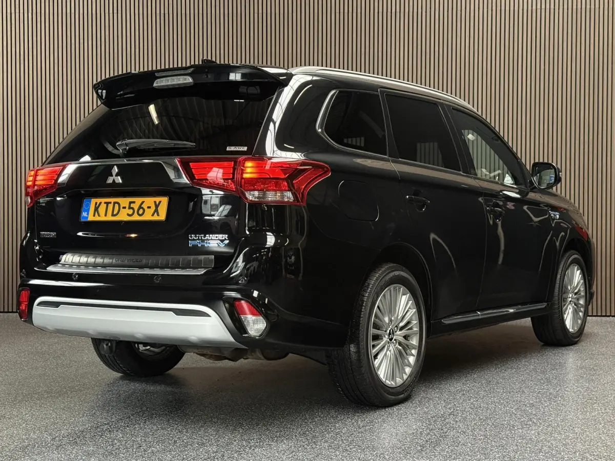 2.4 PHEV Instyle | Dealer onderhouden | Schuifdak | Adaptive | Carplay
