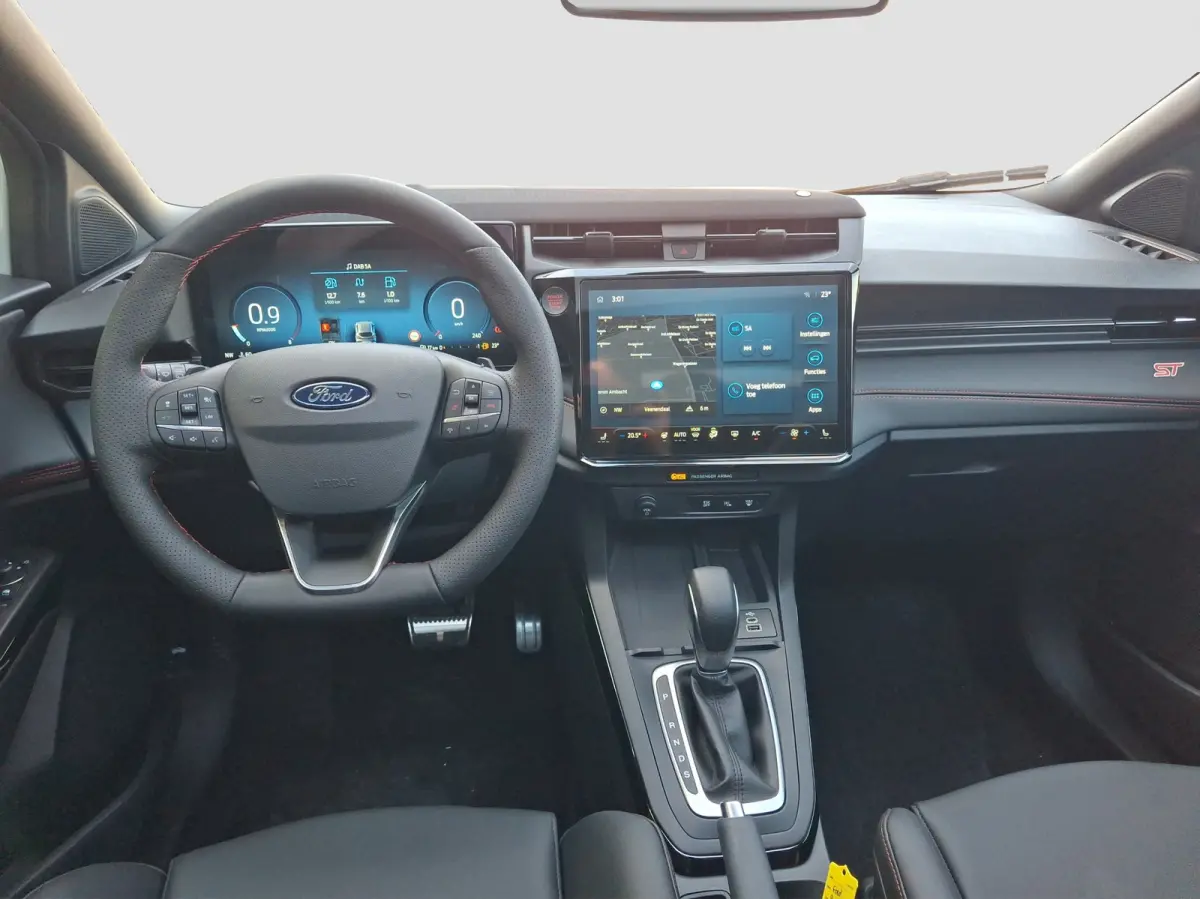 1.0 EcoBoost ST | Armsteun voor | Cruise control adaptief | Draadloze telefoonlader