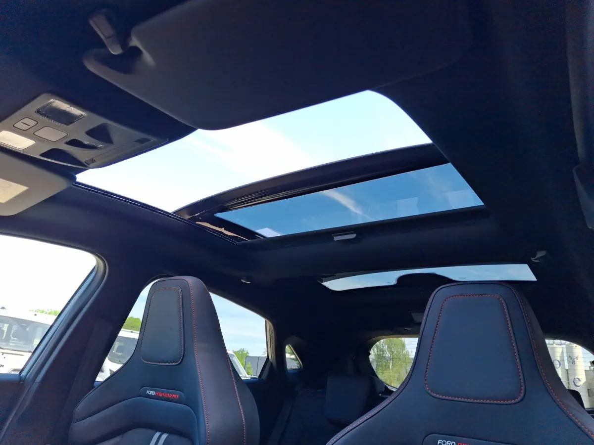 1.0 EcoBoost ST | Armsteun voor | Cruise control adaptief | Draadloze telefoonlader