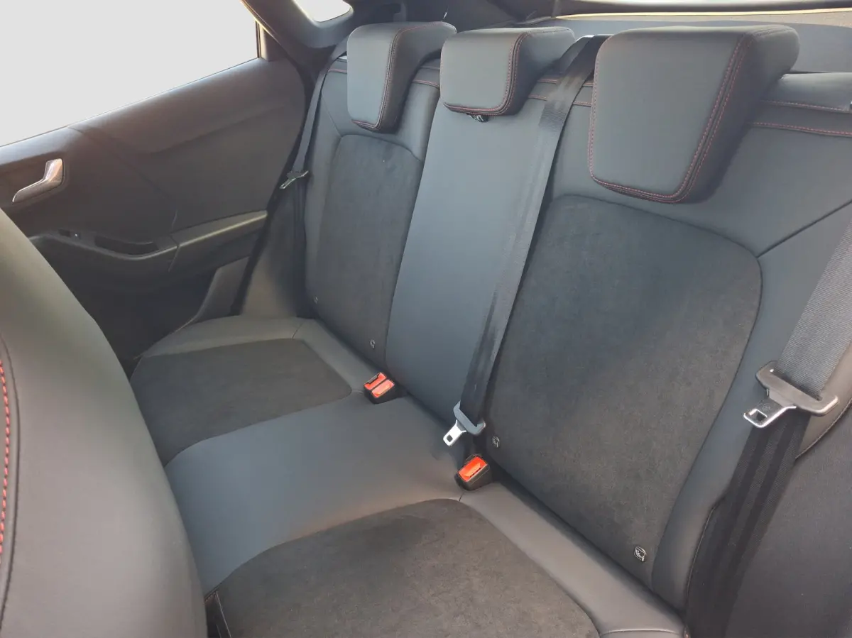 1.0 EcoBoost ST | Armsteun voor | Cruise control adaptief | Draadloze telefoonlader