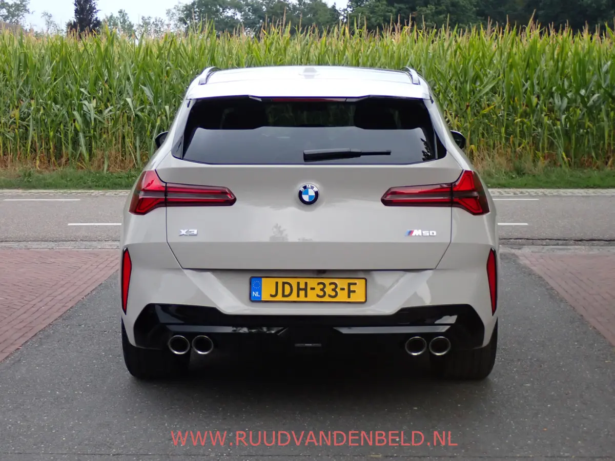M50i !! 1e EIGENAAR !! H&K / HEAD-UP / 360* / ACC / SPORTLEER / PANO