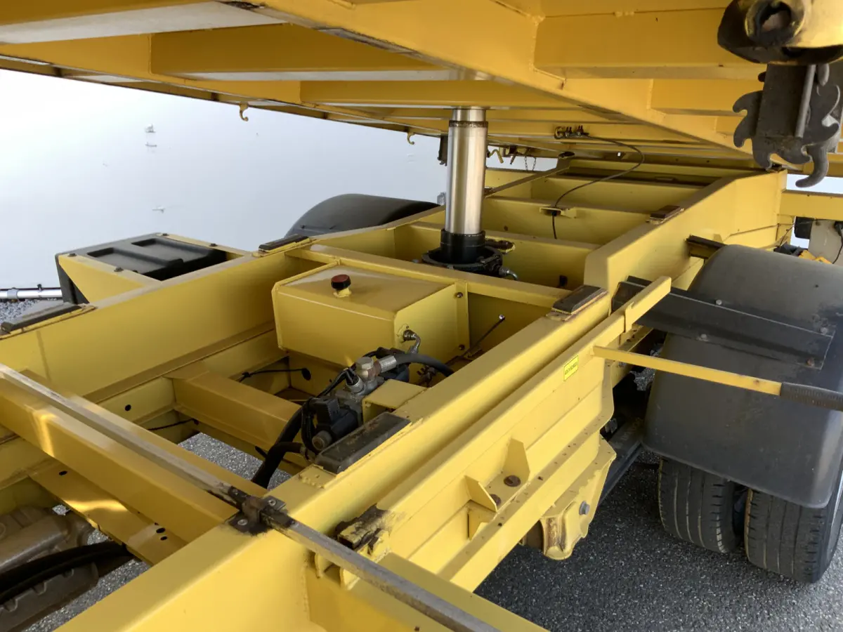 519 3.0 V6 Kipper 3 zijdig PTO WB 3,66 Airco 3 Zits Bakmaat L.350/B.215/H0.40 CM Dub Lucht Cilinders. 6 Euro 6