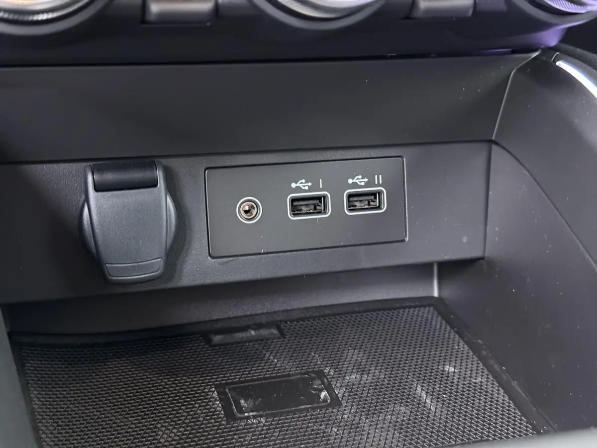 techno TCe 90 | Pack navigation techno |
