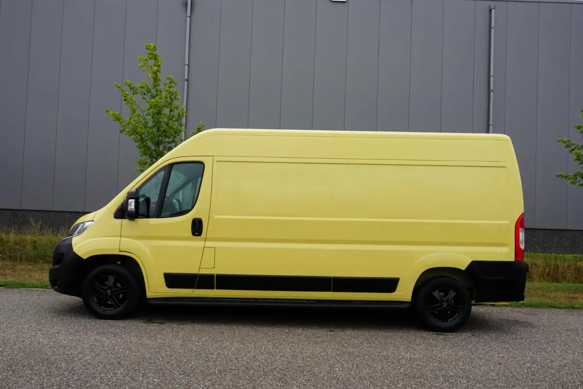 2.2 BlueHDi 140 L3H2 3.5t in Topstaat! |Mooie camperbasis |EURO6 |Camera |Trekhaak |2e airbag |Airco |Cruise control |Bluetooth media en telefonie |1e eigenaar