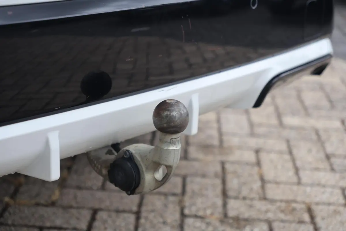 sDrive18i | M-Sport | Stoelverwarming | Trekhaak | Parkeercamera | BLIS | Memory Stoel | Lm Velgen