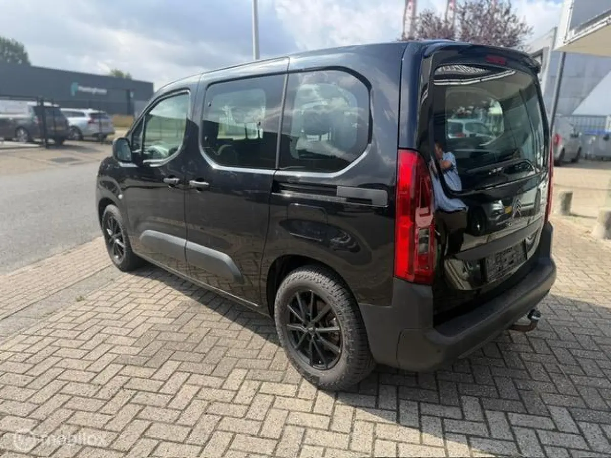 bestel personen 1.2 PureTech 110 S&S L1