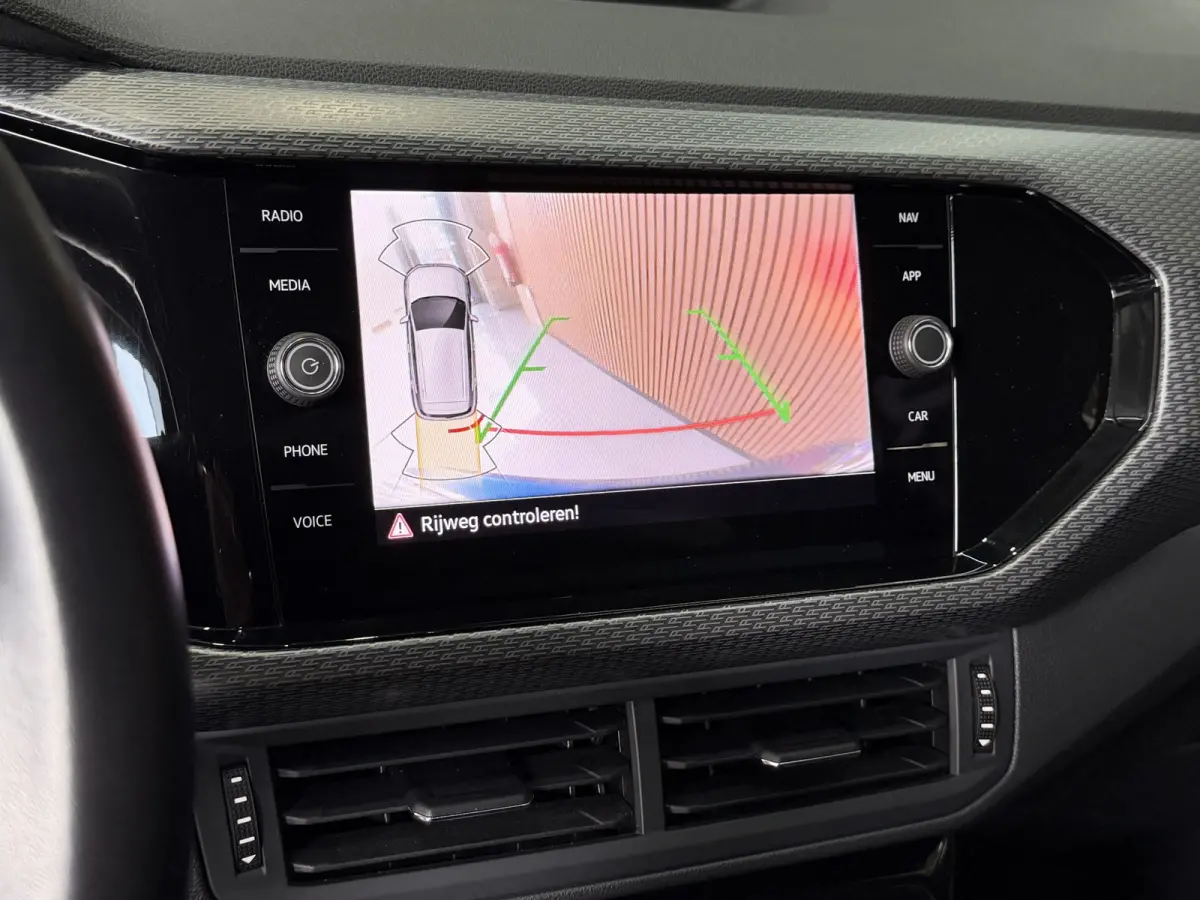 1.5 TSI 150pk Style R-Line | Navi | 18" | ACC | Dodehoek | Camera | Carplay |