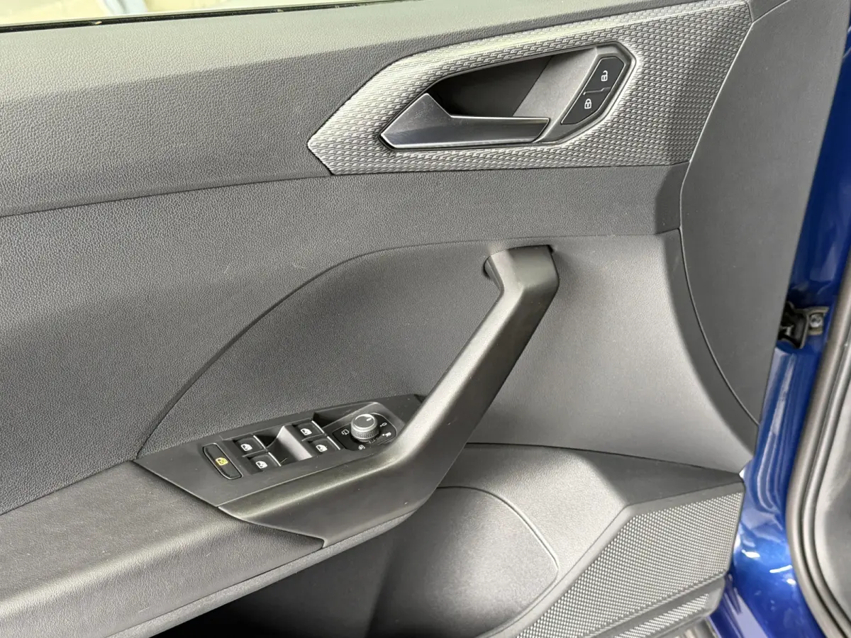 1.5 TSI 150pk Style R-Line | Navi | 18" | ACC | Dodehoek | Camera | Carplay |