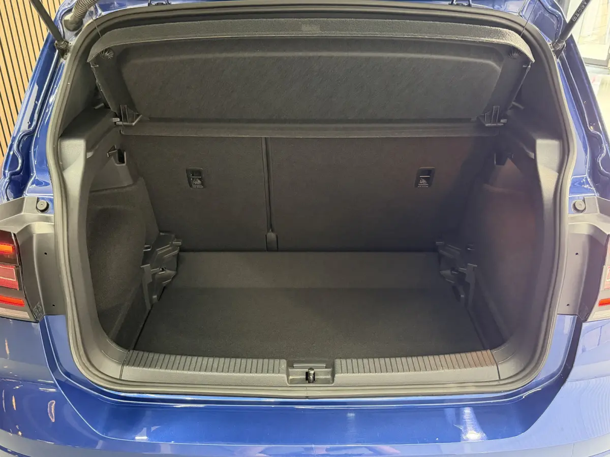 1.5 TSI 150pk Style R-Line | Navi | 18" | ACC | Dodehoek | Camera | Carplay |