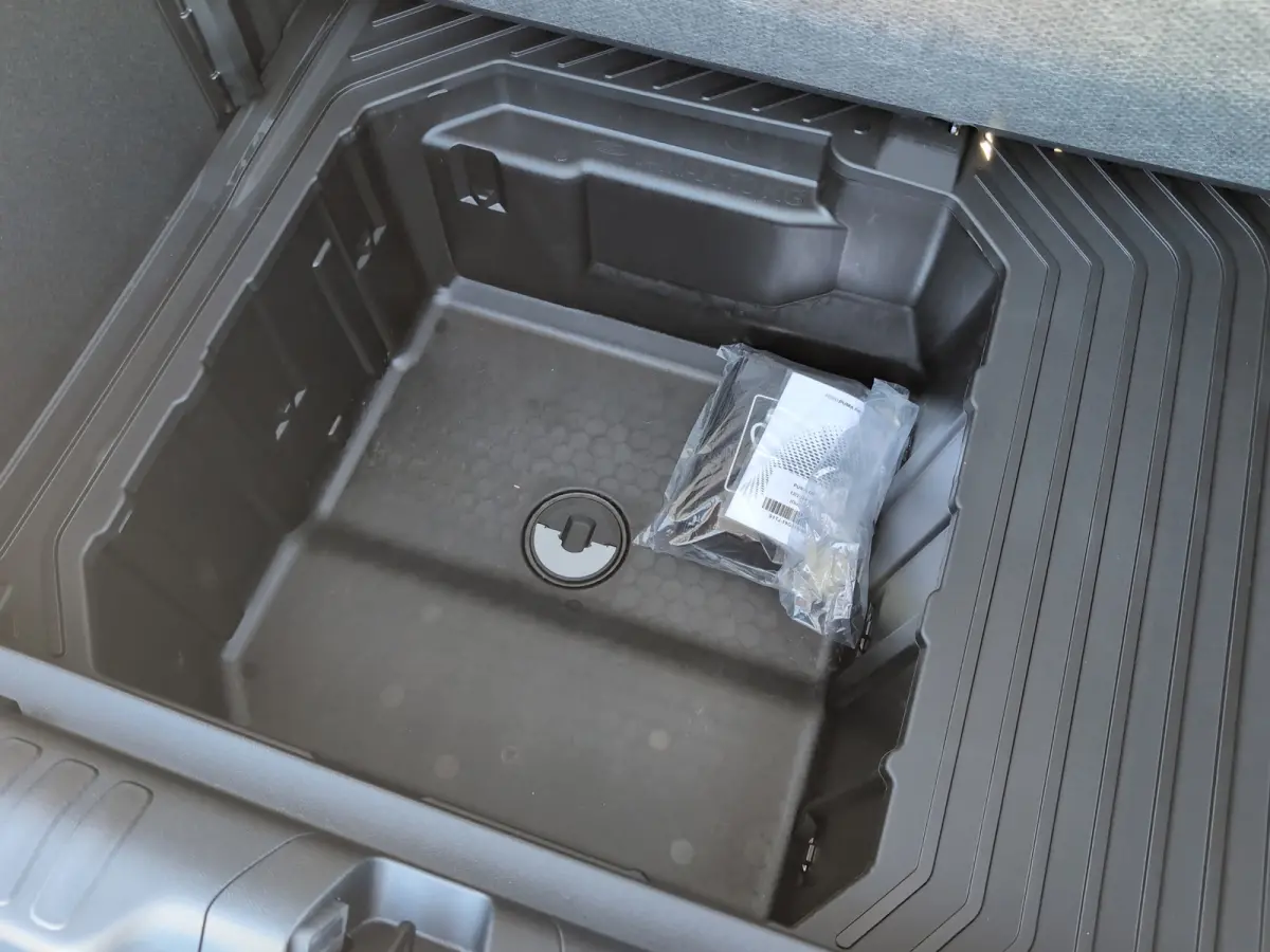1.0 EcoBoost ST-Line | Achteruitrijcamera | All-Weather banden | Cruise control