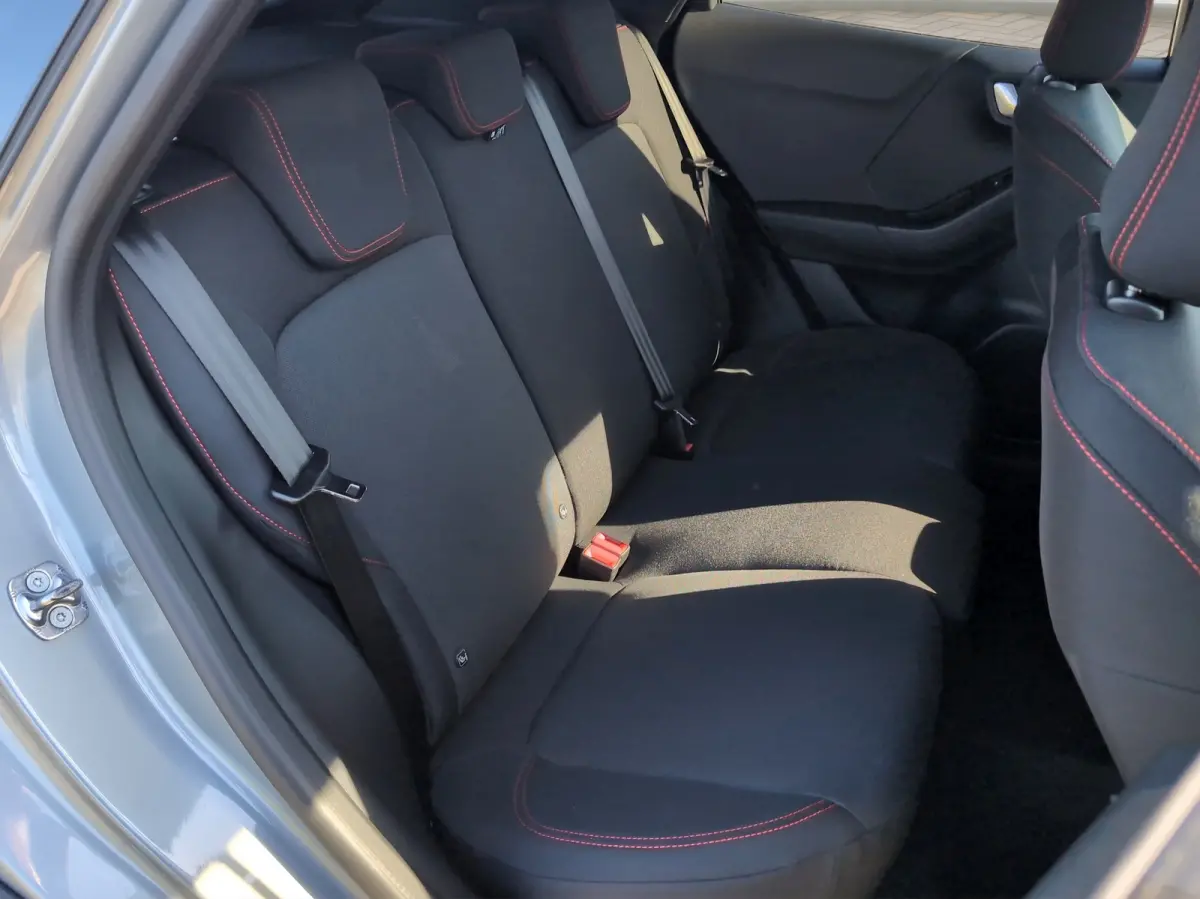 1.0 EcoBoost ST-Line | Achteruitrijcamera | All-Weather banden | Cruise control
