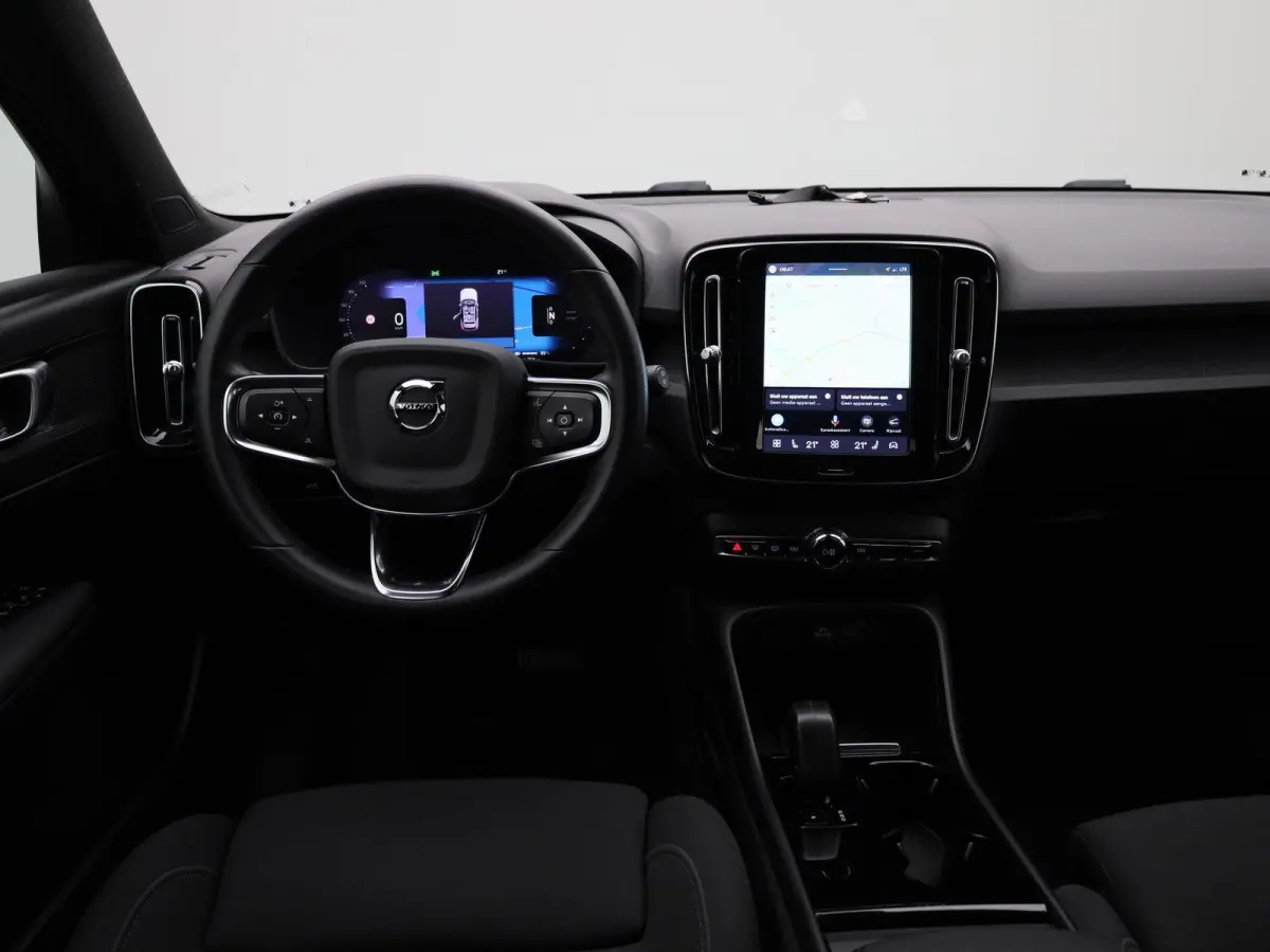 Core 69 kWh | SOH 93% | ACHTERUITRIJCAMERA | APPLE CARPLAY - ANDROID AUTO | CLIMATE CONTROL | CRUISE CONTROL |