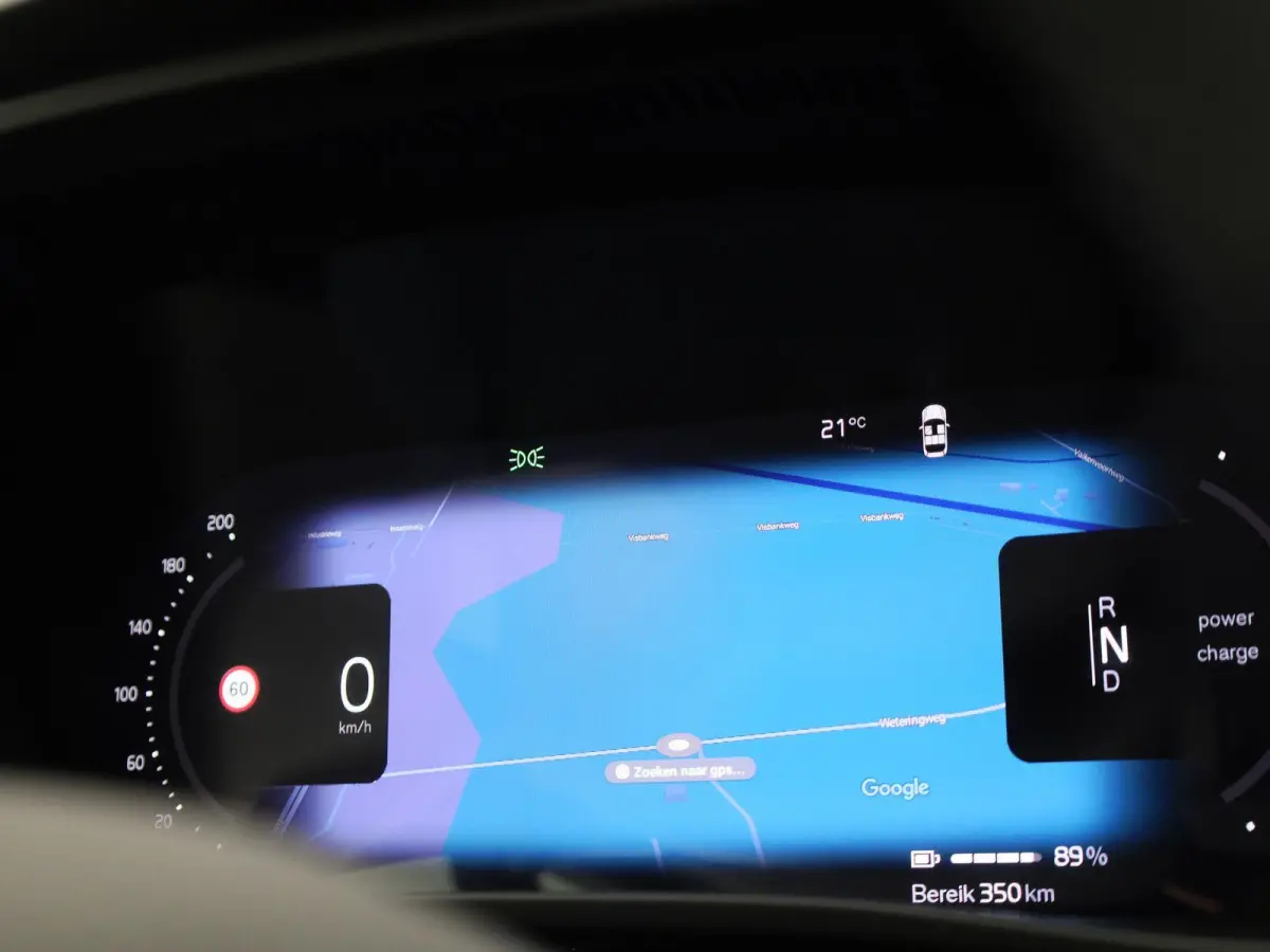 Core 69 kWh | SOH 93% | ACHTERUITRIJCAMERA | APPLE CARPLAY - ANDROID AUTO | CLIMATE CONTROL | CRUISE CONTROL |