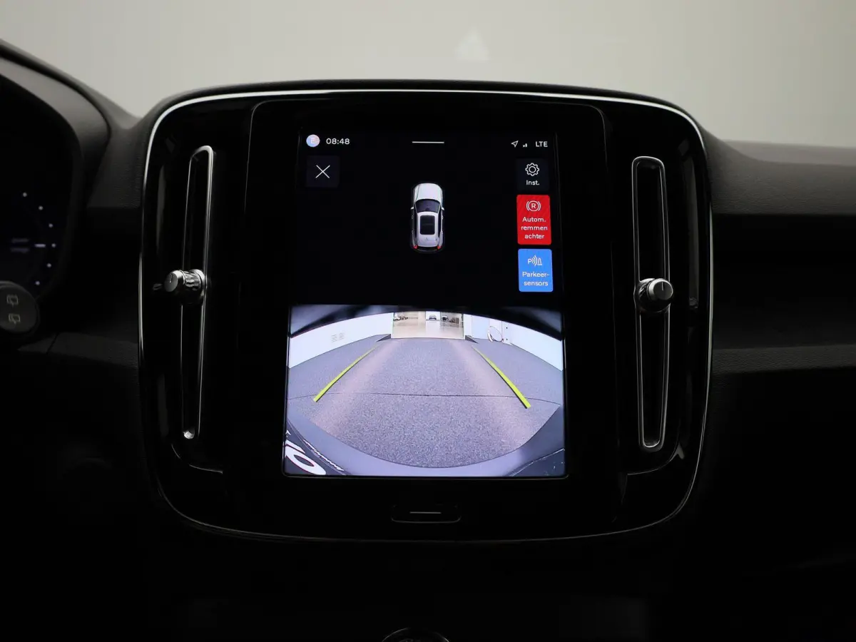 Core 69 kWh | SOH 93% | ACHTERUITRIJCAMERA | APPLE CARPLAY - ANDROID AUTO | CLIMATE CONTROL | CRUISE CONTROL |