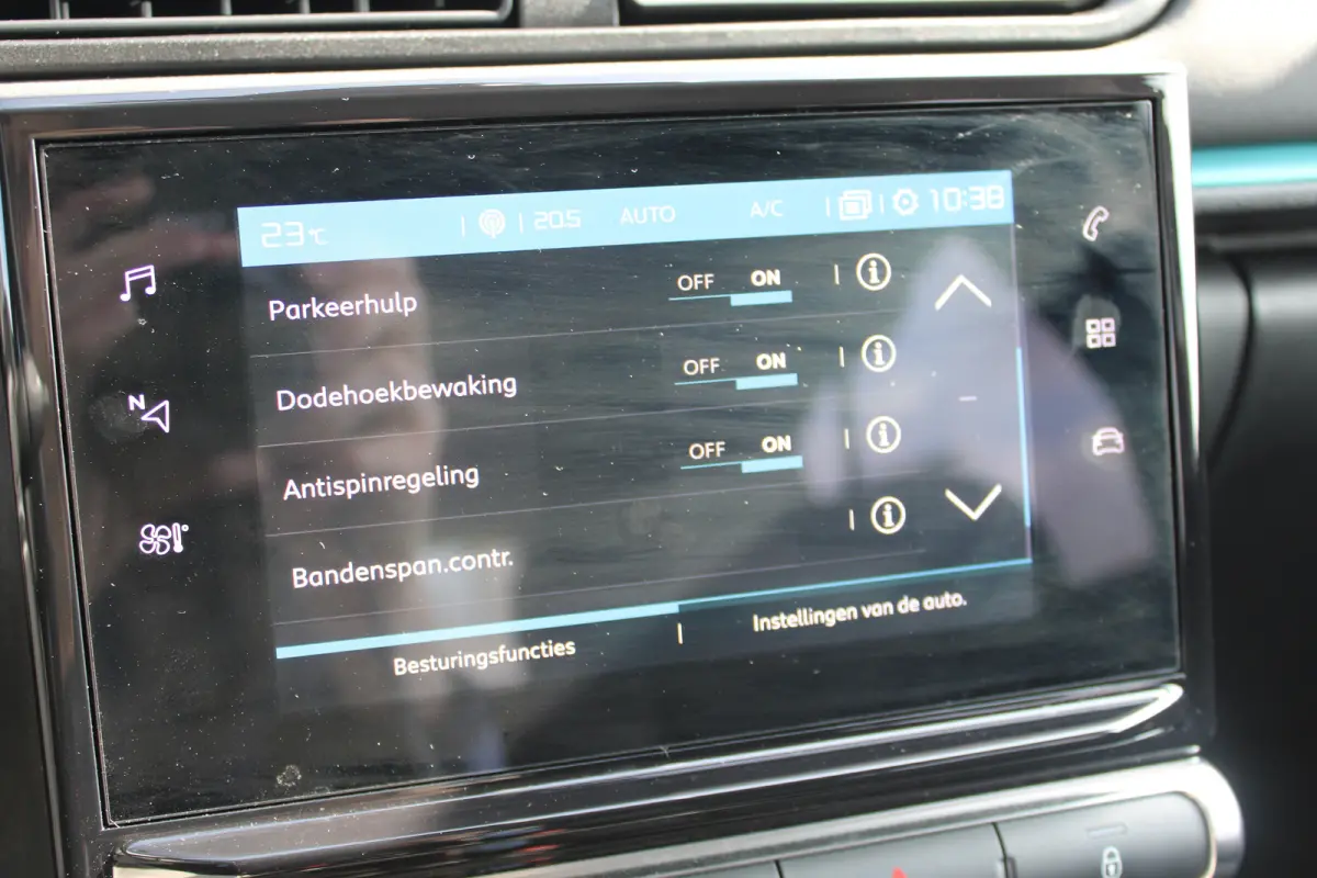 1.2 PureTech BusinessNavi, Camera, Airco, Dealer auto,dodedetectie spiegels 1ste eigenaar | Achterbank in delen neerklapbaar | Achteropkomend verkeer waarschuwing | Achteruitrijcamera