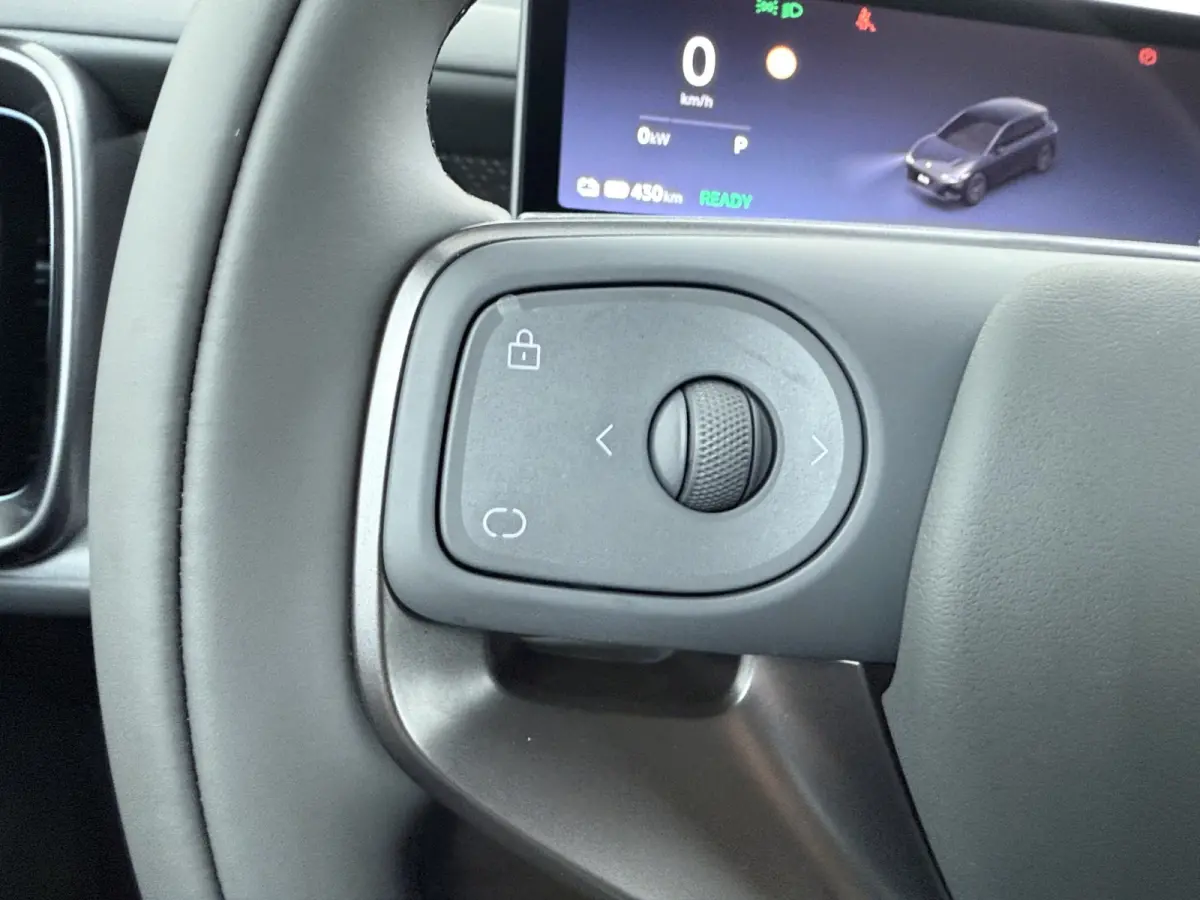 ProMax Design 67.1 kWh | €1500,- korting !! | Vanaf €429,- Private lease per maand ! | Achteruitrij assistent | Apple Carplay/Android Auto|telefoonintegratie premium | Cruise control ada
