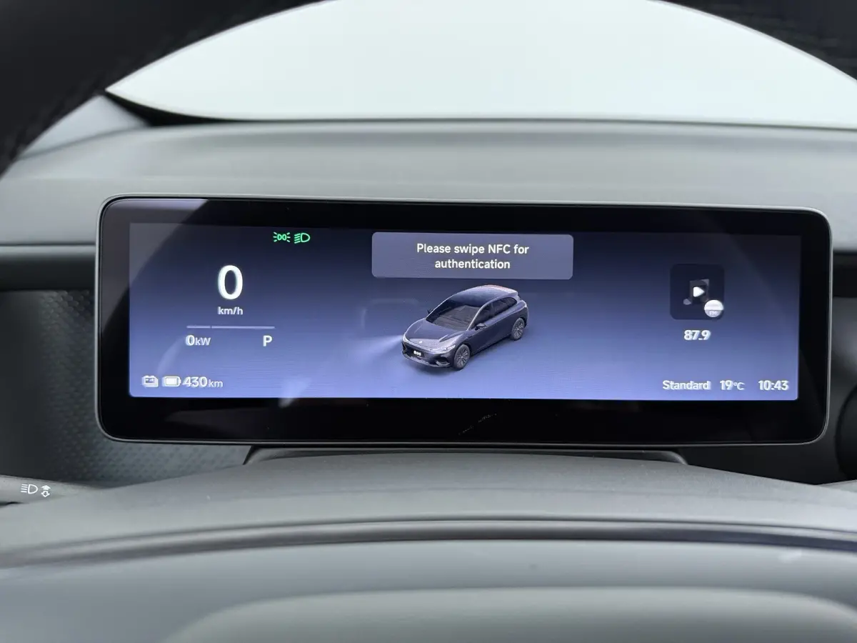 ProMax Design 67.1 kWh | €1500,- korting !! | Vanaf €429,- Private lease per maand ! | Achteruitrij assistent | Apple Carplay/Android Auto|telefoonintegratie premium | Cruise control ada