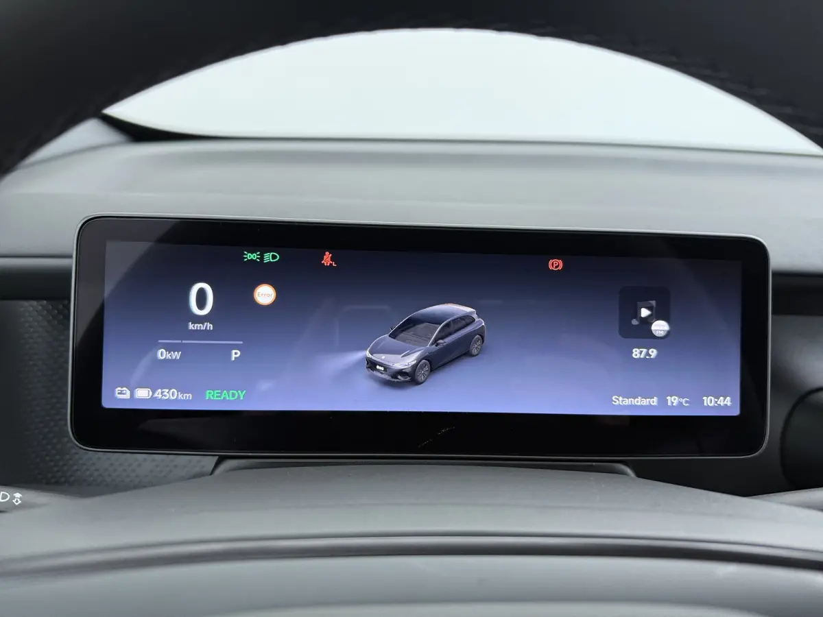 ProMax Design 67.1 kWh | €1500,- korting !! | Vanaf €429,- Private lease per maand ! | Achteruitrij assistent | Apple Carplay/Android Auto|telefoonintegratie premium | Cruise control ada