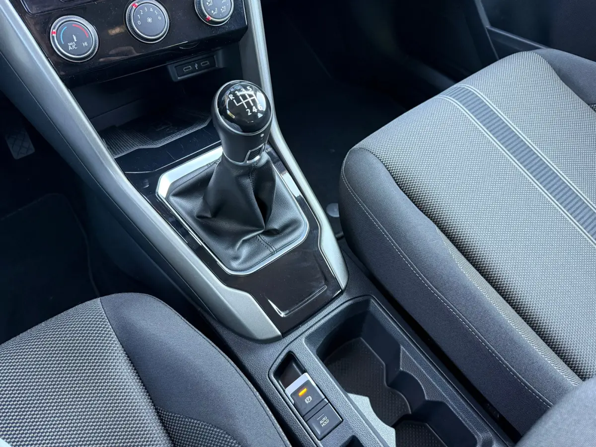 1.0 TSI Style Business - Navi - Airco - Parkeerhulp - Org.NL