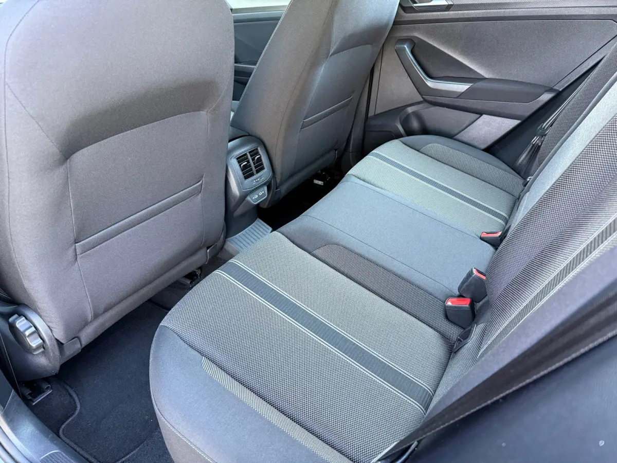 1.0 TSI Style Business - Navi - Airco - Parkeerhulp - Org.NL