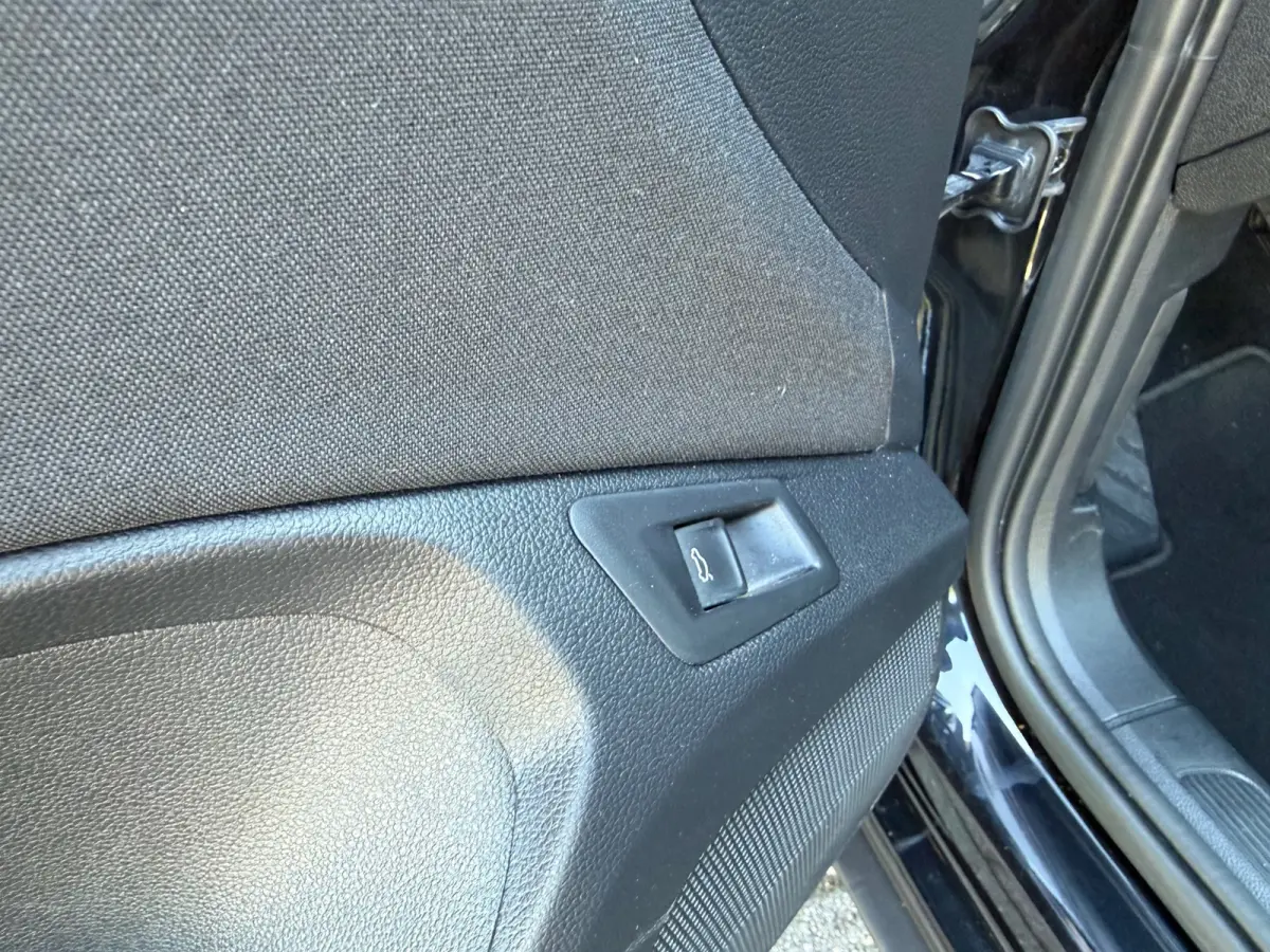 1.0 TSI Style Business - Navi - Airco - Parkeerhulp - Org.NL