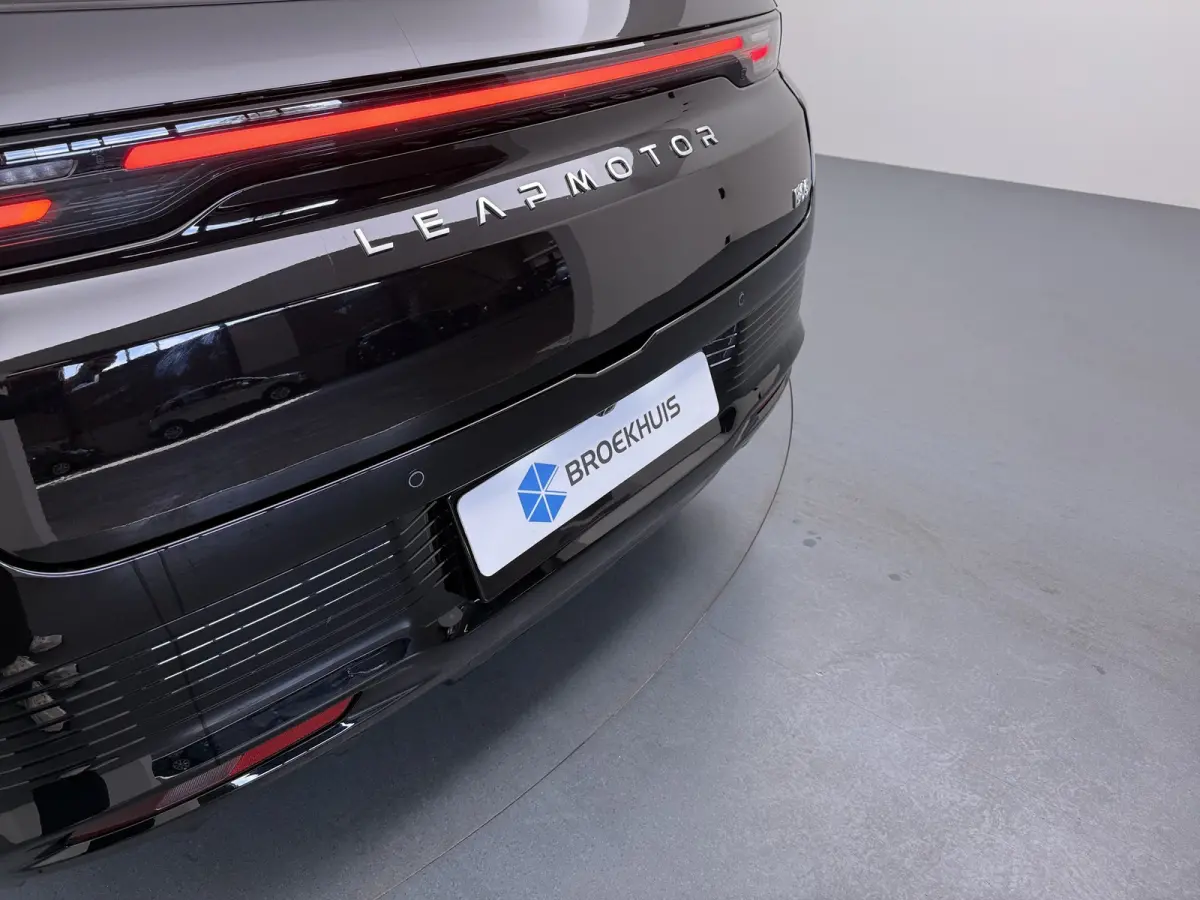 ProMax Design 67.1 kWh | €1500,- korting !! | Vanaf €429,- Private lease per maand ! | Achteruitrij assistent | Apple Carplay/Android Auto|telefoonintegratie premium | Cruise control ada