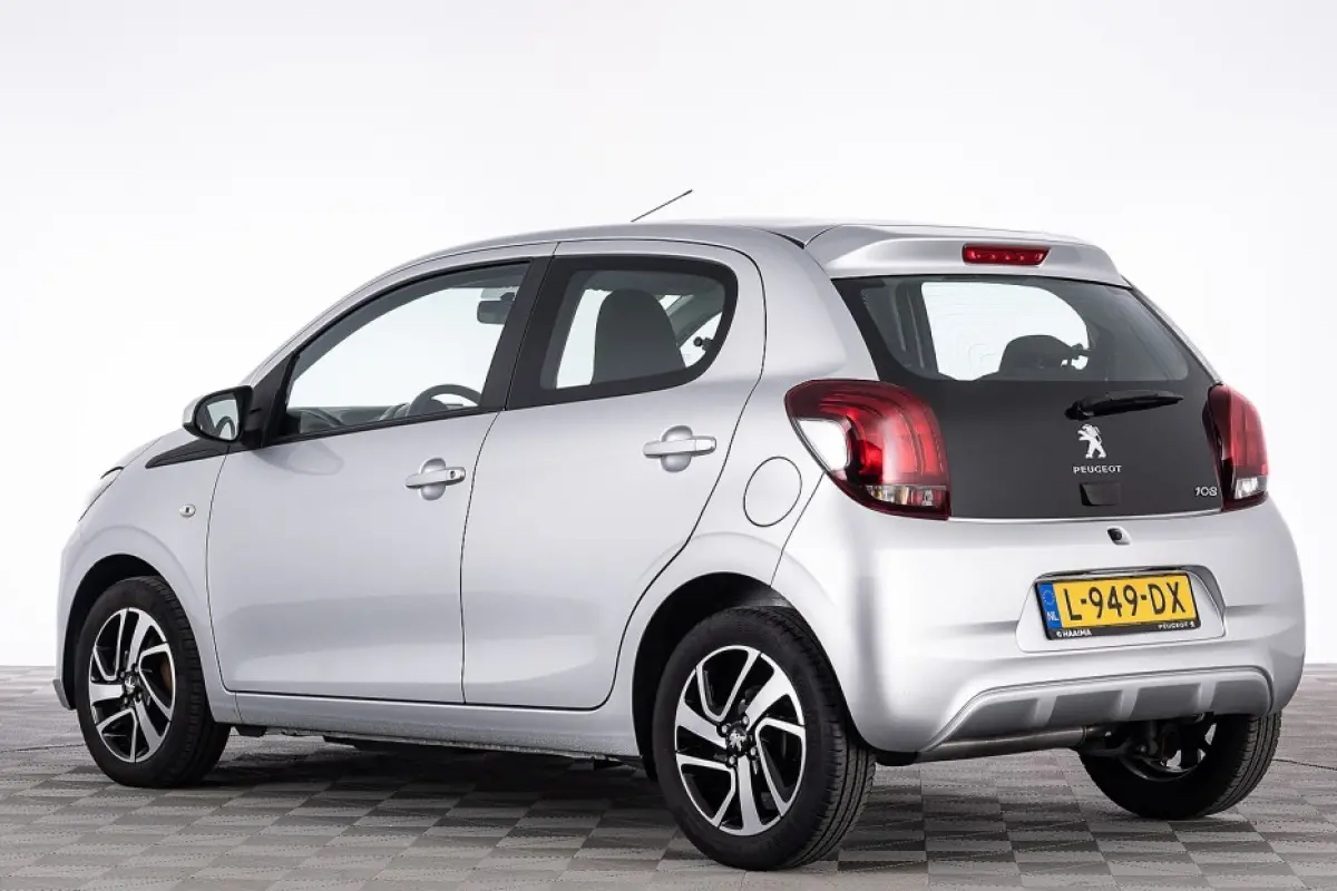 1.0 e-VTi Allure 5-drs | CARPLAY | AIRCO | CAMERA ✅ 1e Eigenaar