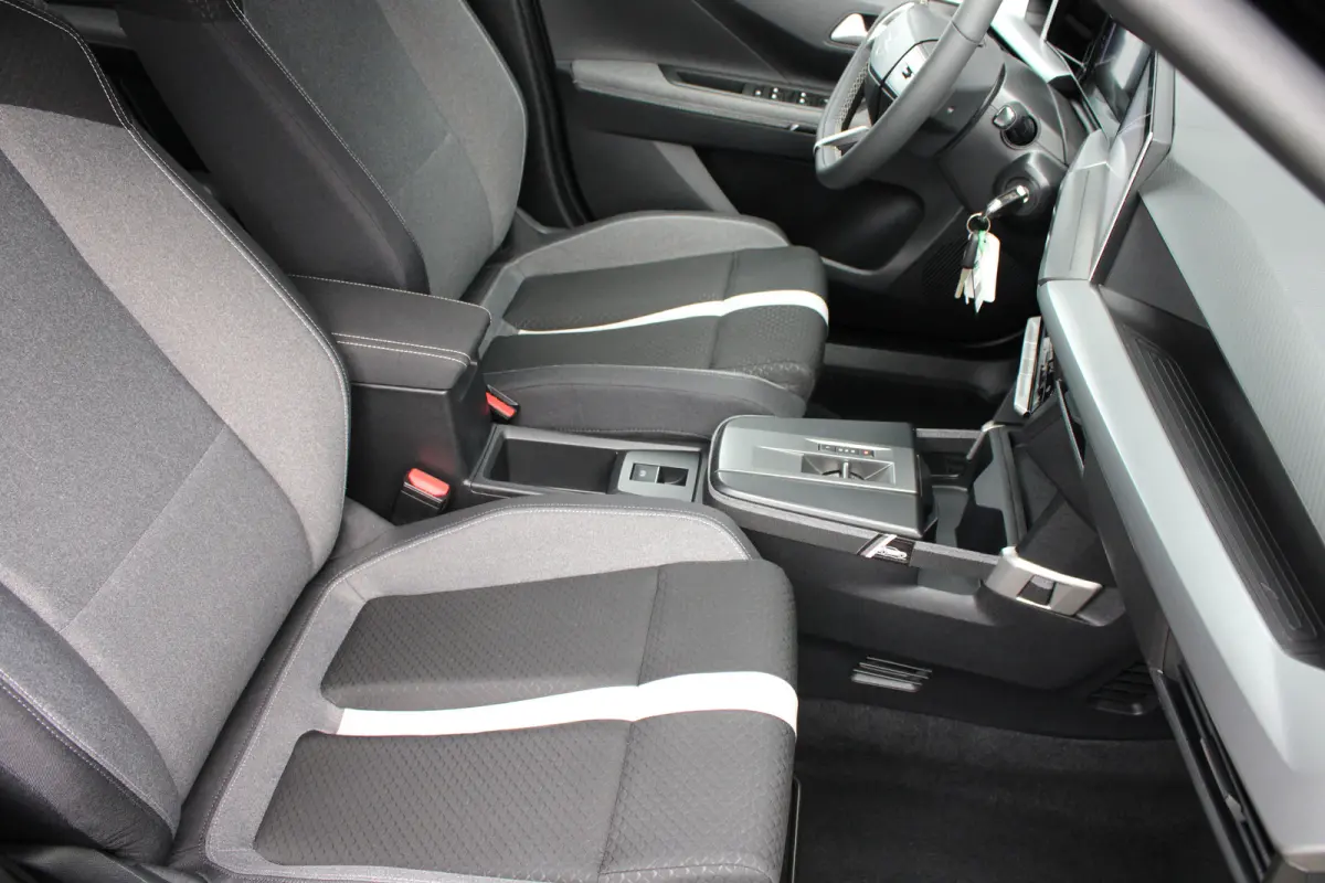 1.2 Turbo Hybrid GS | Automaat | Navigatie | Camera | Stoelverwarming | Apple carplay | NL auto |