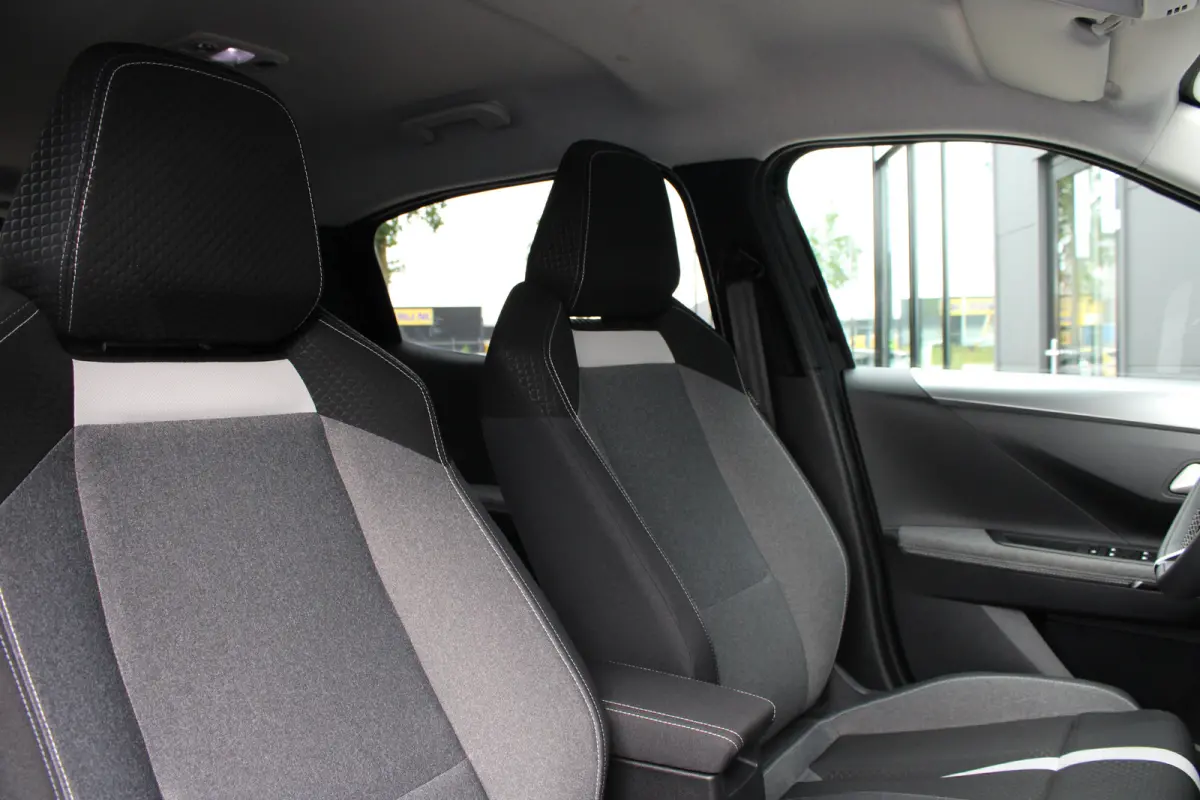1.2 Turbo Hybrid GS | Automaat | Navigatie | Camera | Stoelverwarming | Apple carplay | NL auto |