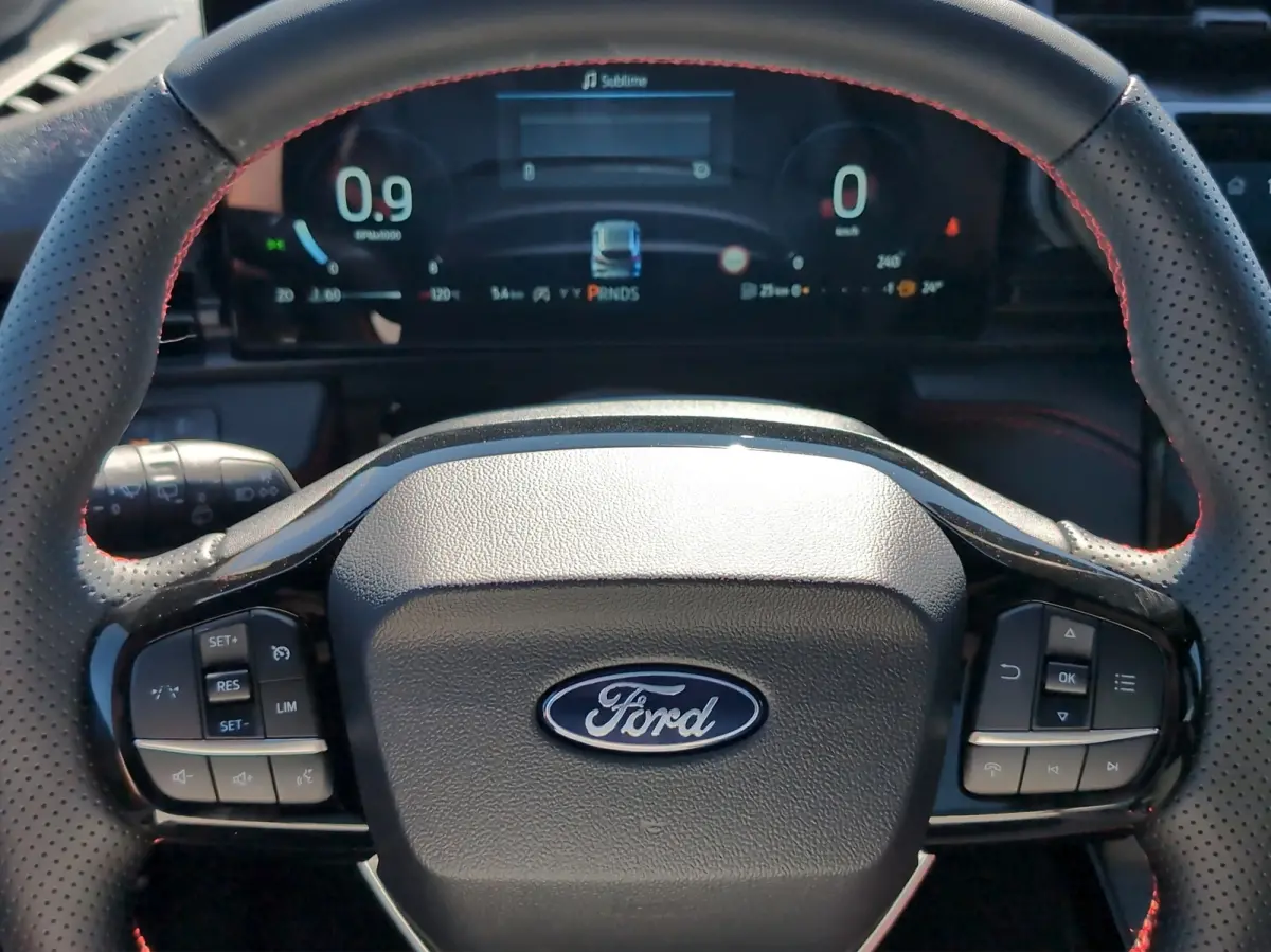 1.0 EcoBoost ST-Line | Achteruitrijcamera | Airco (automatisch) | All-Weather banden